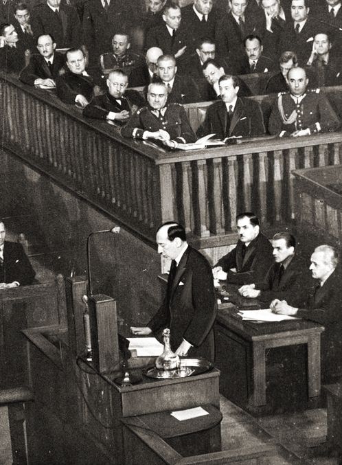 Józef Beck, ministro degli Esteri, durante un discorso al Sejm il 5 maggio 1939.
